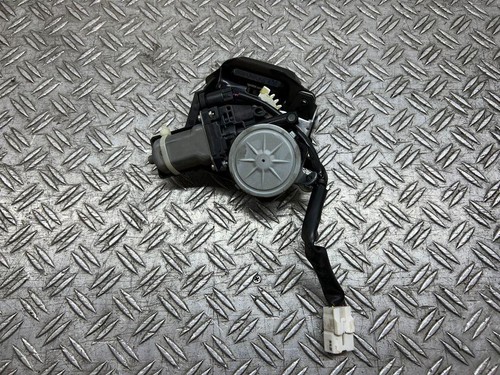 Lexus tailgate boot lock - boot,