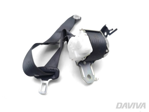 2017 lexus rear seat belt - lexus,